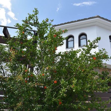 Karpofora Traditional Guesthouse Miléai Dış mekan fotoğraf
