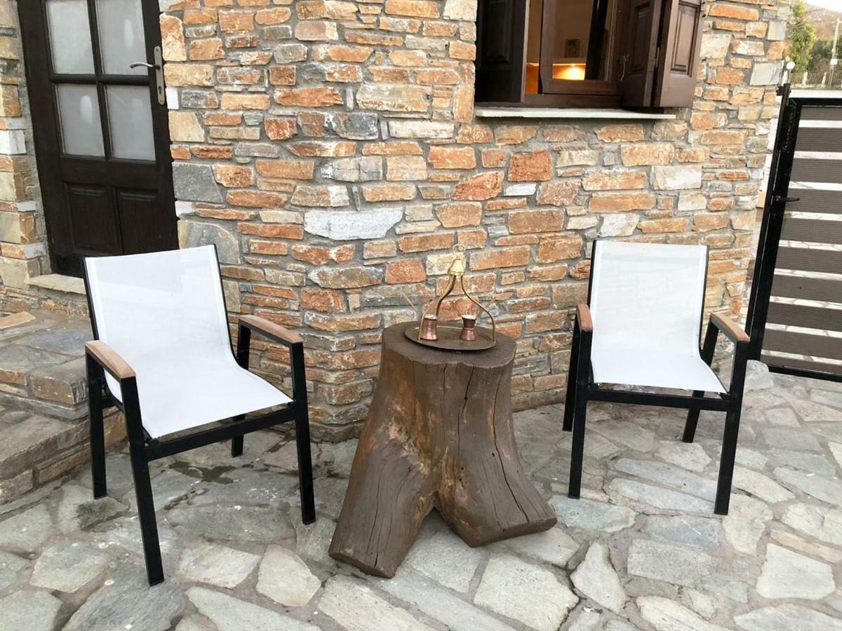 Karpofora Traditional Guesthouse Miléai Dış mekan fotoğraf