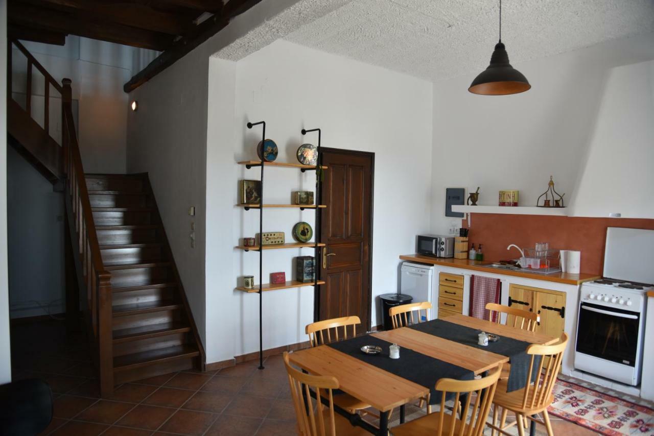 Karpofora Traditional Guesthouse Miléai Dış mekan fotoğraf