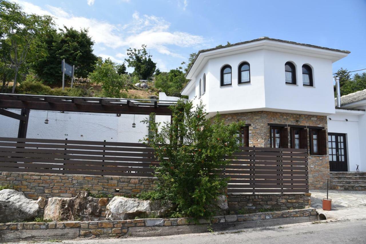 Karpofora Traditional Guesthouse Miléai Dış mekan fotoğraf